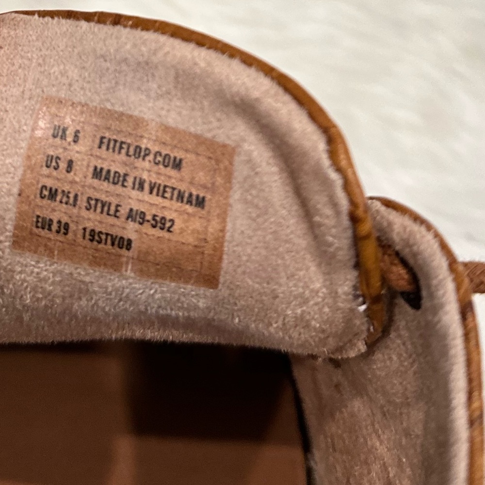 FitFlop Women’s Oxfords - Picture 6 of 6